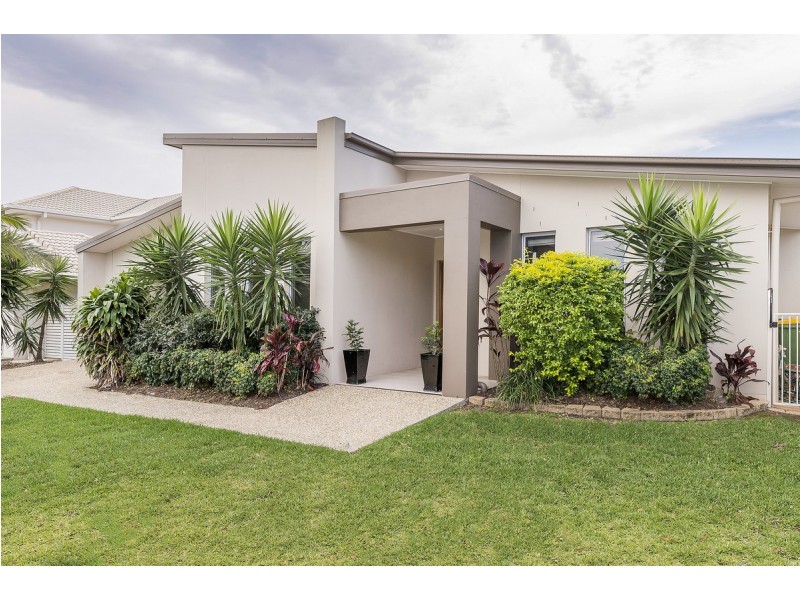 10 Iridium Drive, Hope Island QLD 4212