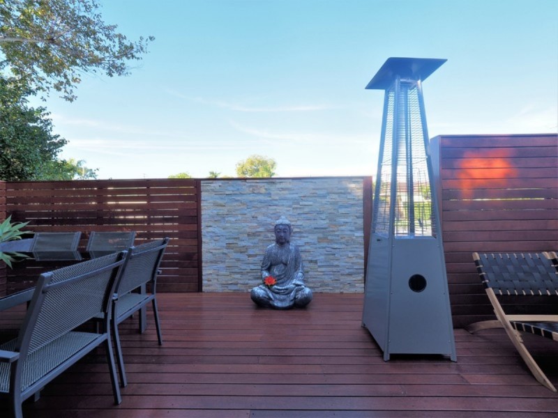 2/35 Milton Avenue, Paradise Point QLD 4216