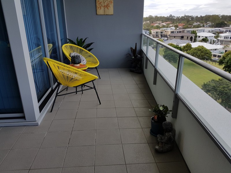 504/11 Compass Drive, Biggera Waters QLD 4216