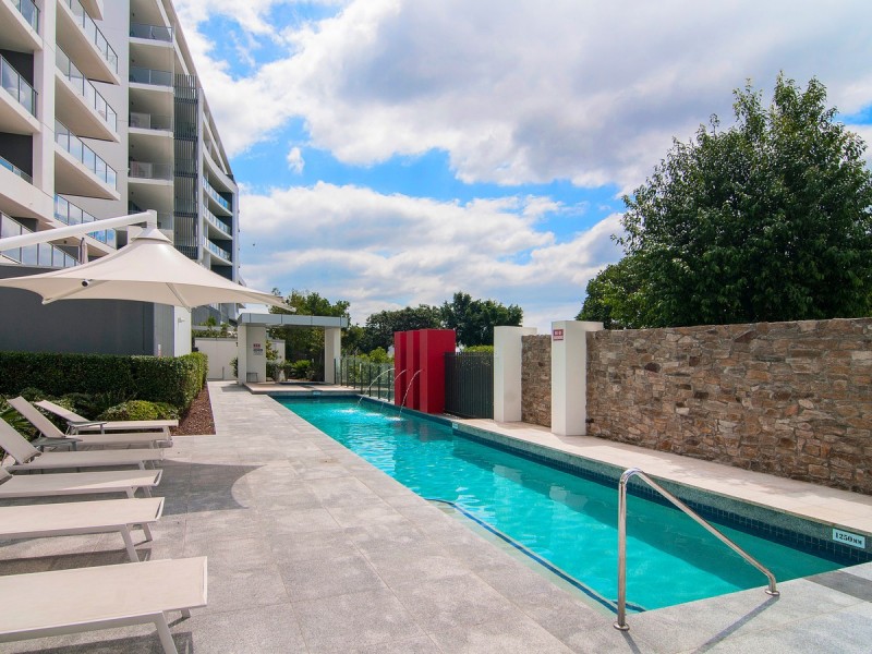 504/11 Compass Drive, Biggera Waters QLD 4216