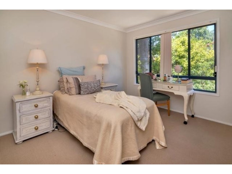 2/120 Pohlman Street, Southport QLD 4215