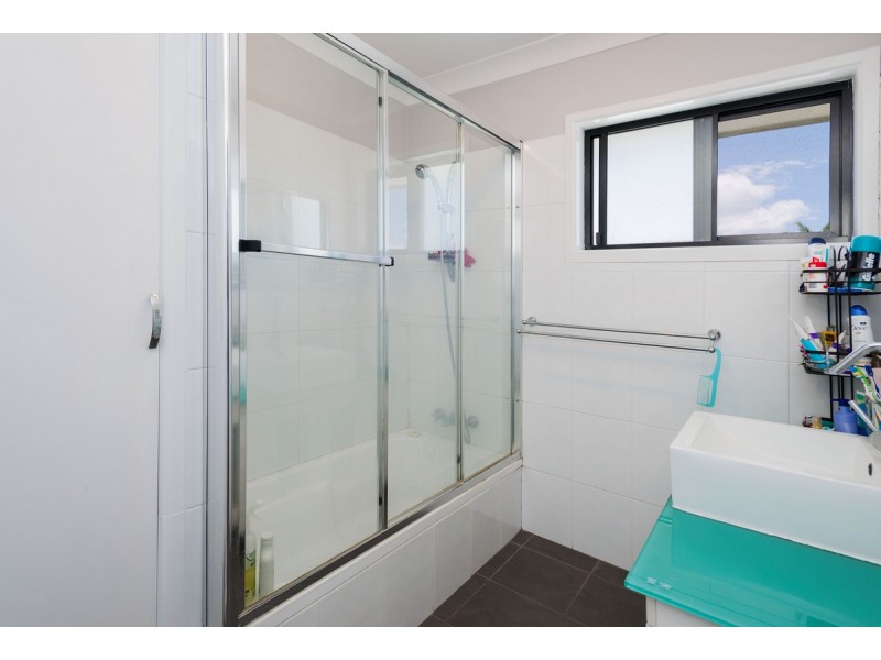 22 Nambur Street, Runaway Bay QLD 4216