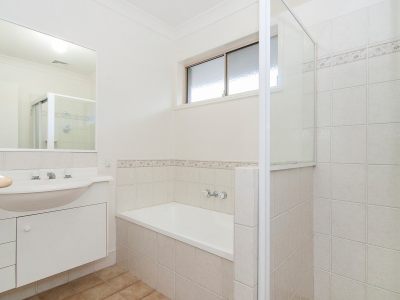 44 Burrendong Road, Coombabah QLD 4216