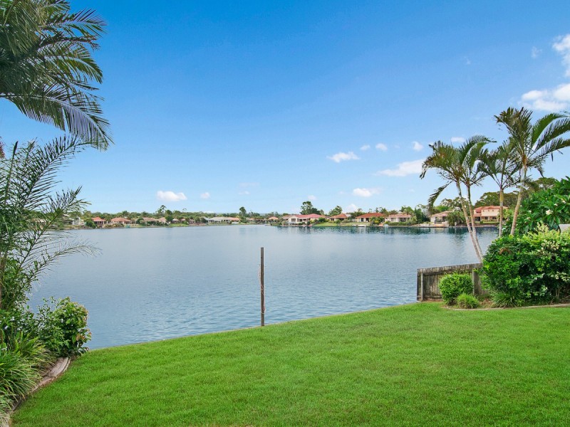 44 Burrendong Road, Coombabah QLD 4216