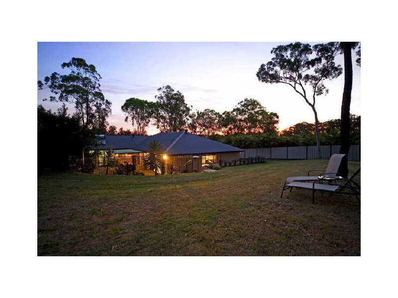 22 Eastern Court, Helensvale QLD 4212