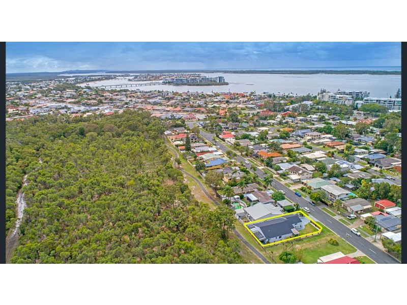 60 Jacaranda Avenue, Hollywell QLD 4216