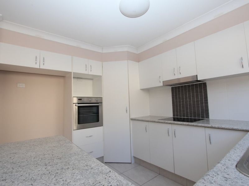 8B Judith Avenue, Southport QLD 4215