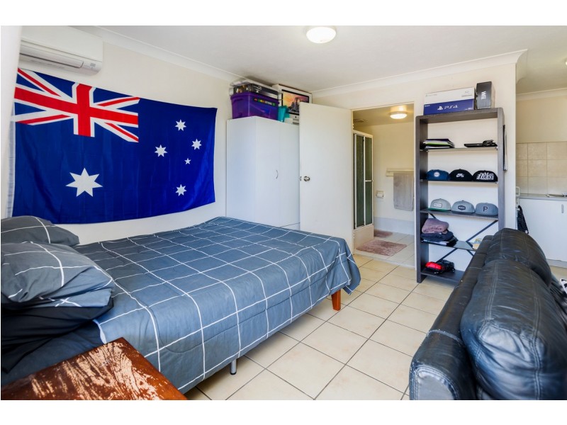 3/16-18 Abalone Ave., Paradise Point QLD 4216