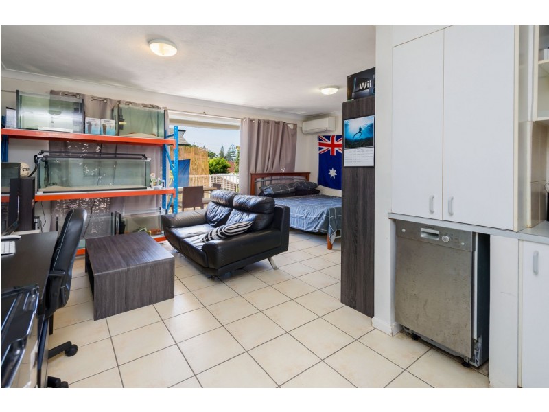 3/16-18 Abalone Ave., Paradise Point QLD 4216
