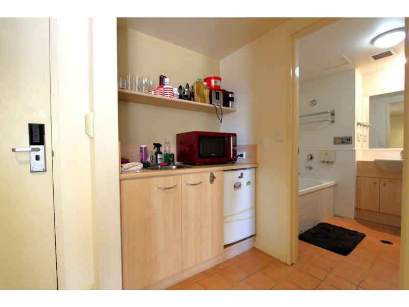 1015/56 Ramada Hotel, Hope Island QLD 4212