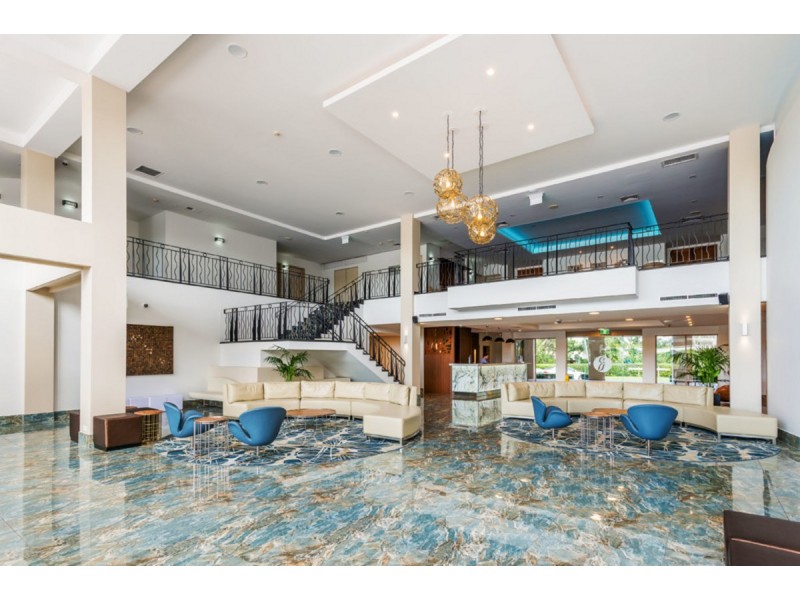 1015/56 Ramada Hotel, Hope Island QLD 4212