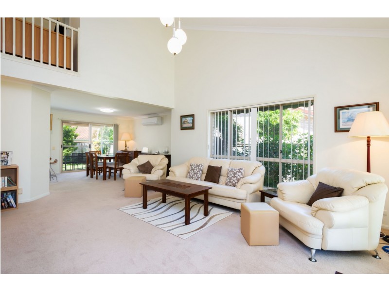 4/264-268 Oxley Drive, Coombabah QLD 4216