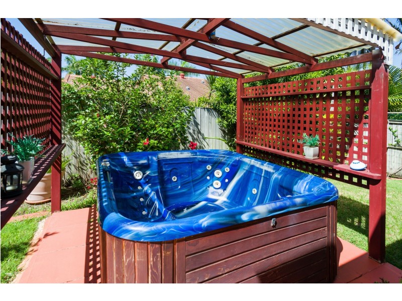 4/264-268 Oxley Drive, Coombabah QLD 4216