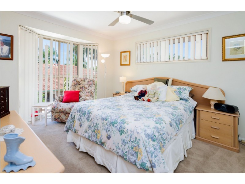 4/264-268 Oxley Drive, Coombabah QLD 4216