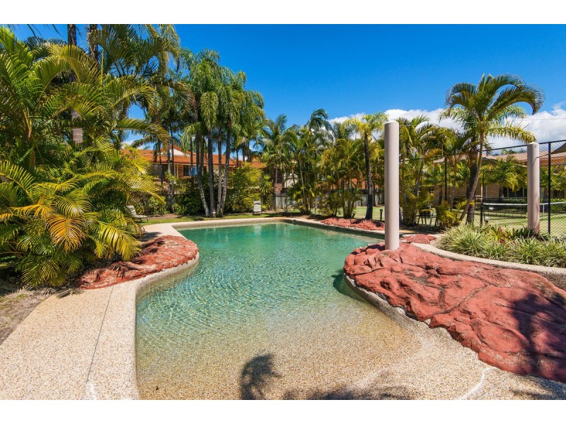 4/264-268 Oxley Drive, Coombabah QLD 4216