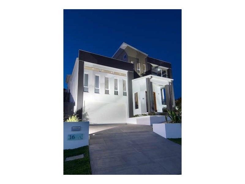 16 Village High Crescent, Coomera QLD 4209
