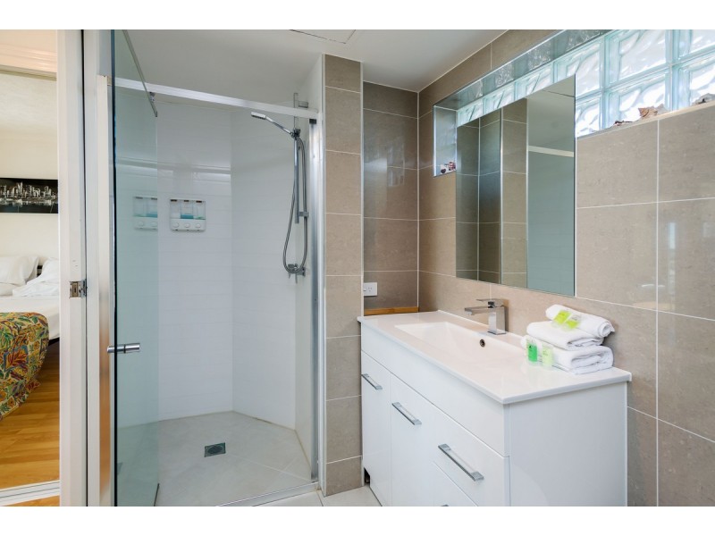 56/106 Marine Parade, Southport QLD 4215