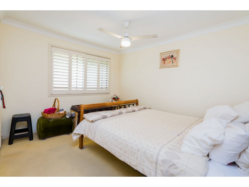1/23 Victor Avenue, Paradise Point QLD 4216