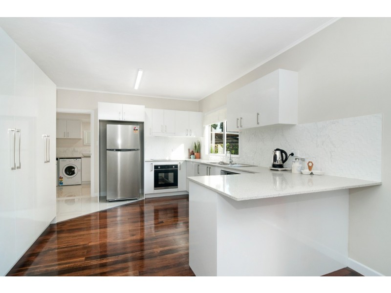 40 Iando Street, Coombabah QLD 4216