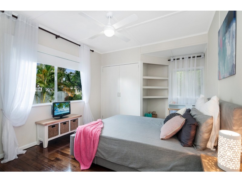 40 Iando Street, Coombabah QLD 4216