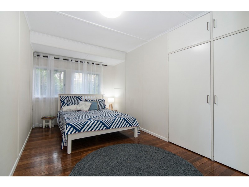 40 Iando Street, Coombabah QLD 4216