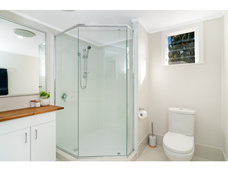 40 Iando Street, Coombabah QLD 4216