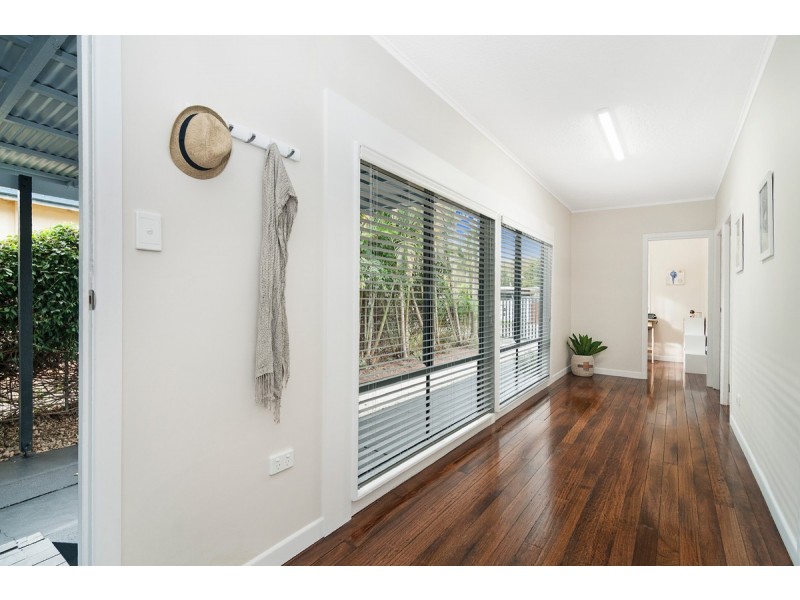 40 Iando Street, Coombabah QLD 4216