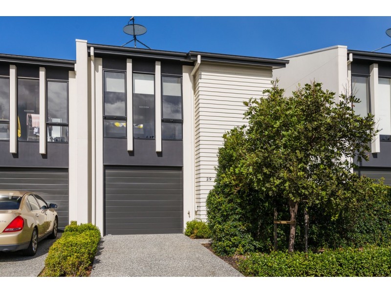 29/126 Marina Quays Boulevard, Hope Island QLD 4212