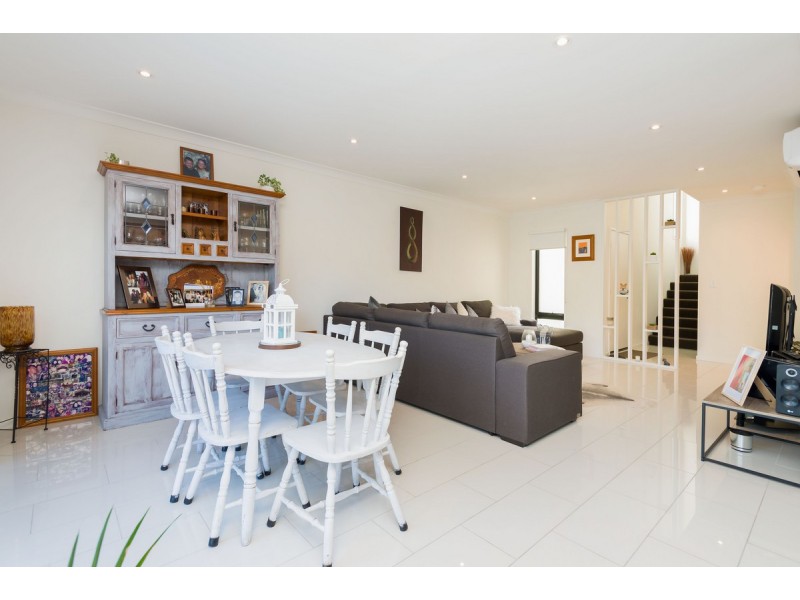 29/126 Marina Quays Boulevard, Hope Island QLD 4212