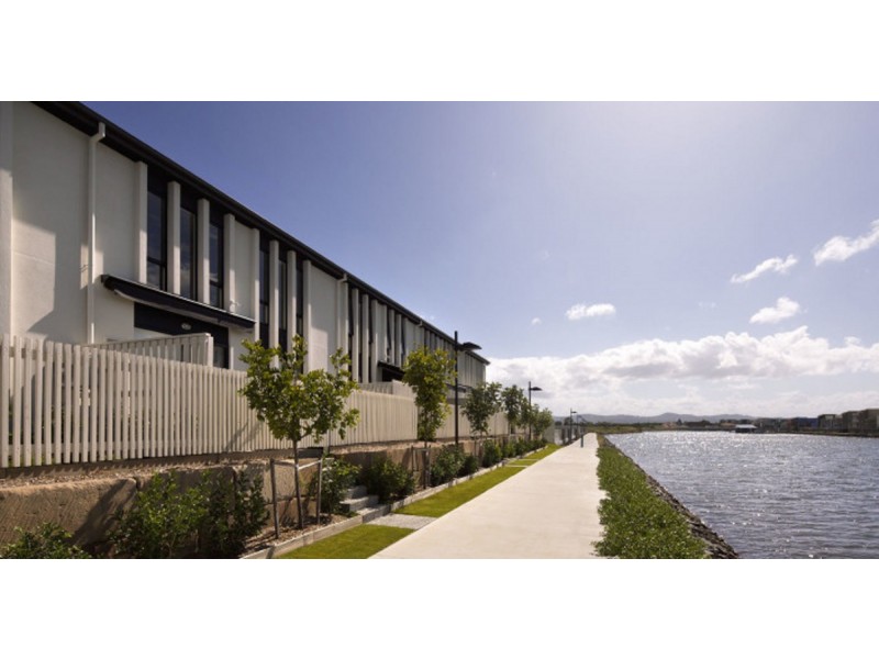 29/126 Marina Quays Boulevard, Hope Island QLD 4212