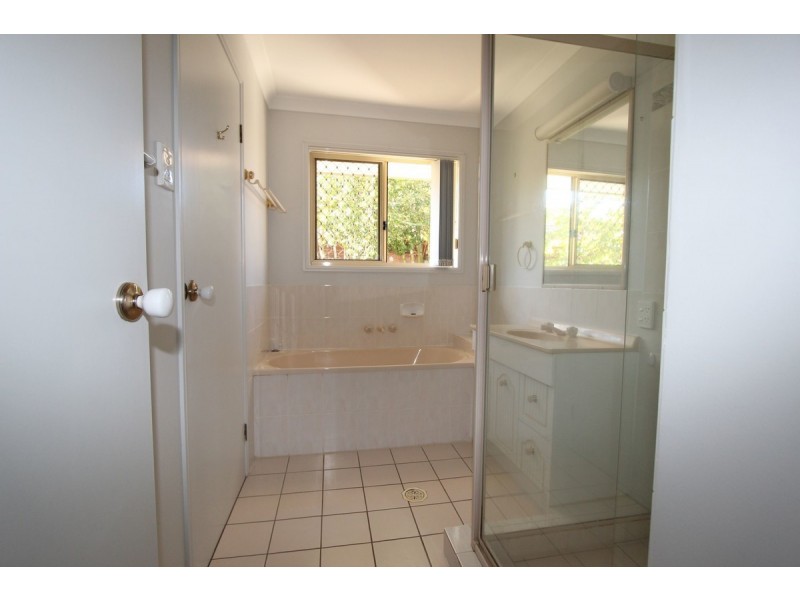 33 Leonardo Circuit, Coombabah QLD 4216