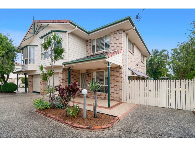 1/32 Broad Street, Labrador QLD 4215