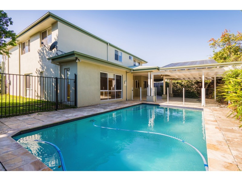 7 Mellum Circuit, Pacific Pines QLD 4211