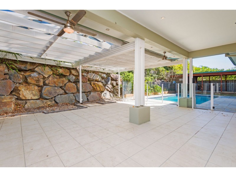 7 Mellum Circuit, Pacific Pines QLD 4211