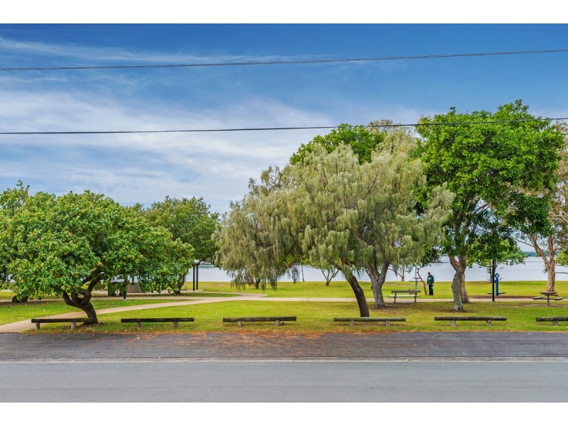 6a The Esplanade, Paradise Point QLD 4216