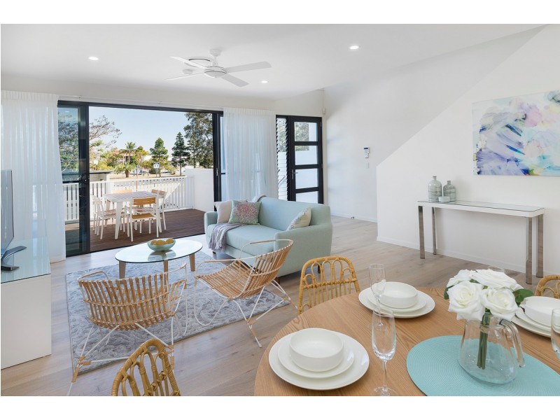 3/38 Nankeen Avenue, Paradise Point QLD 4216