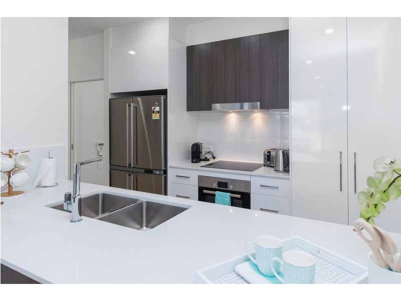 3/38 Nankeen Avenue, Paradise Point QLD 4216