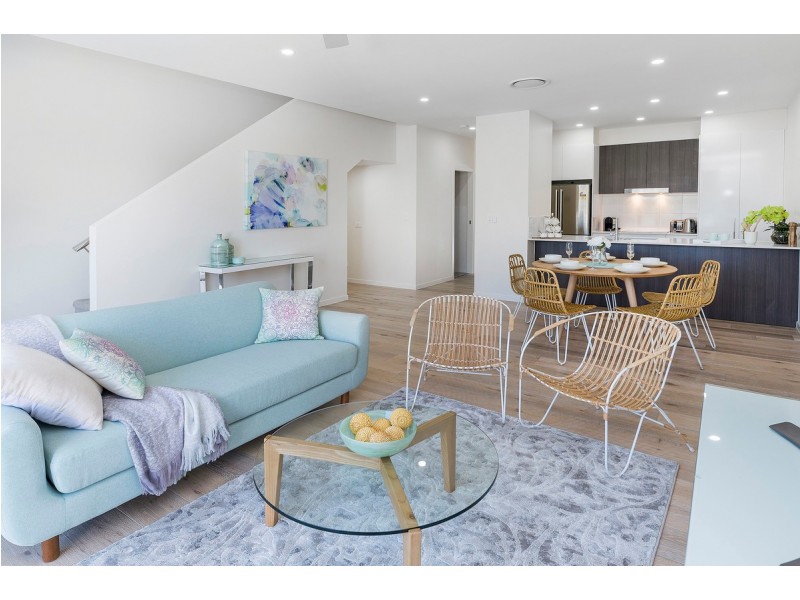 3/38 Nankeen Avenue, Paradise Point QLD 4216