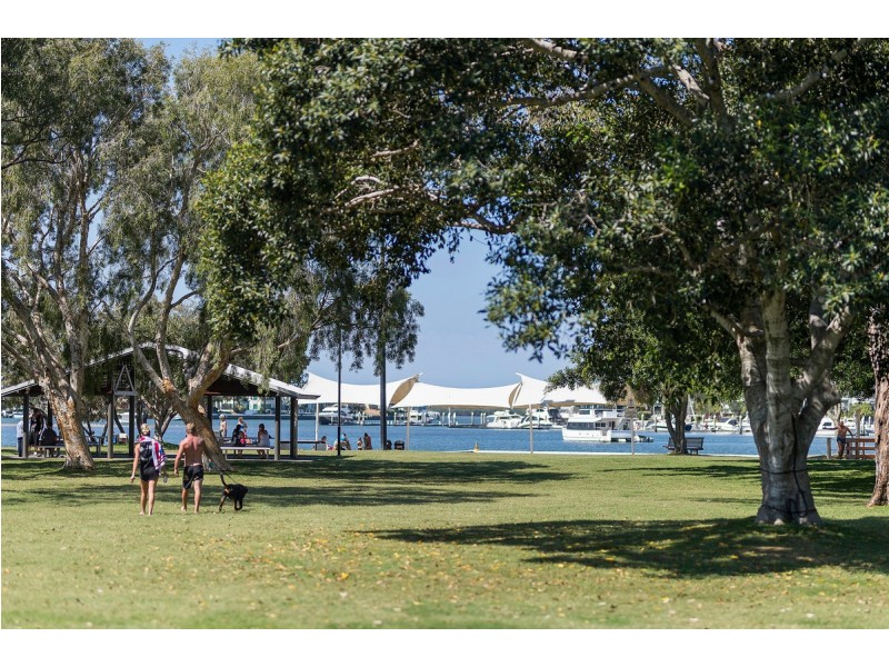 3/38 Nankeen Avenue, Paradise Point QLD 4216