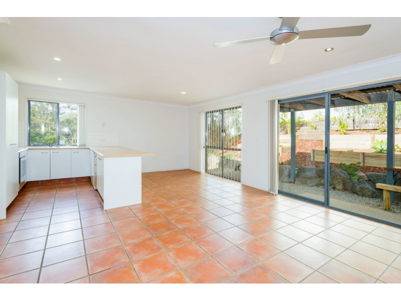 41 Davis Cup Court, Oxenford QLD 4210