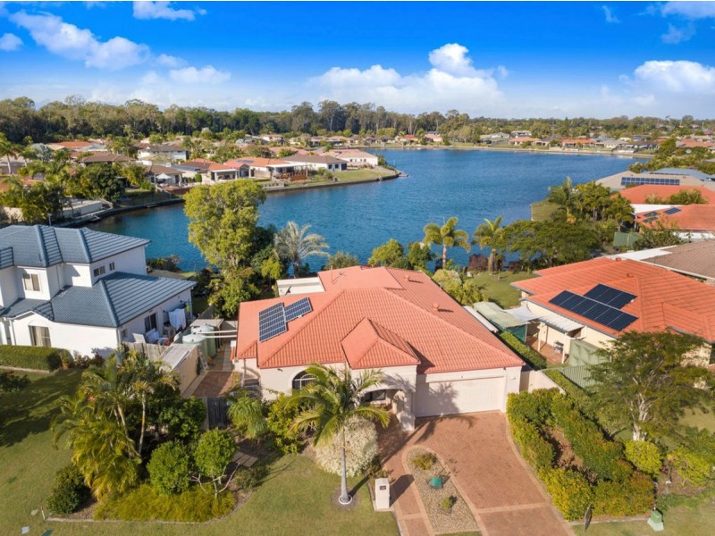 7 Taupo Court, Coombabah QLD 4216