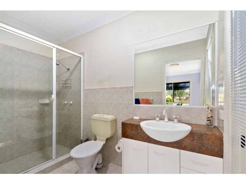 7 Taupo Court, Coombabah QLD 4216