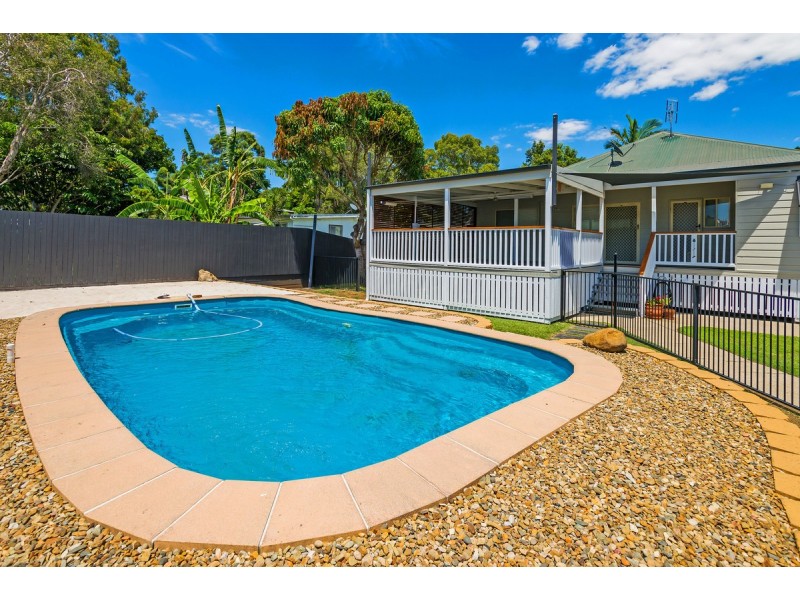 26 Crescent Avenue, Hope Island QLD 4212