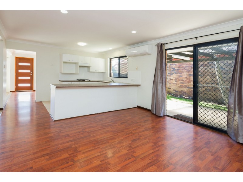 14 Matisse Court, Coombabah QLD 4216