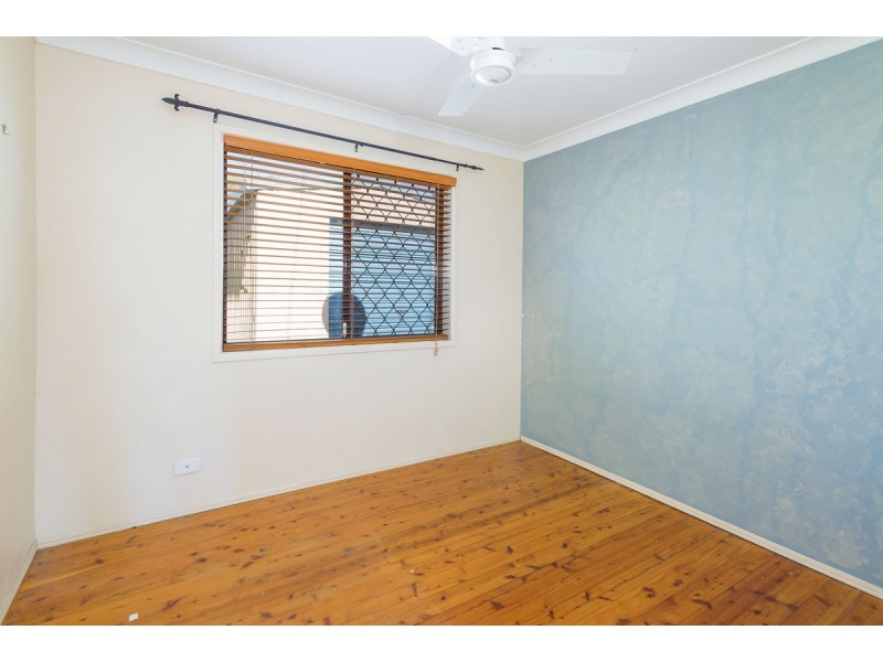 1/10 Donald Avenue, Paradise Point QLD 4216
