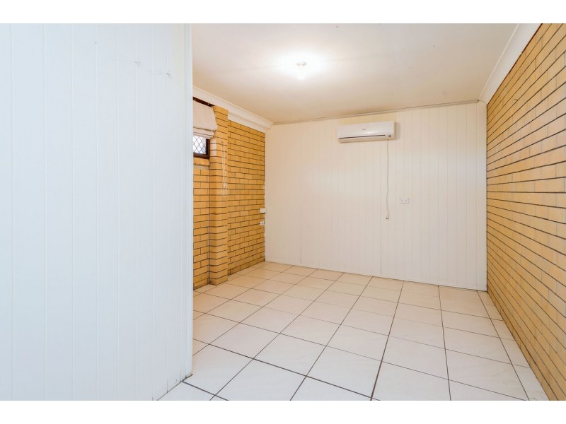 1/10 Donald Avenue, Paradise Point QLD 4216