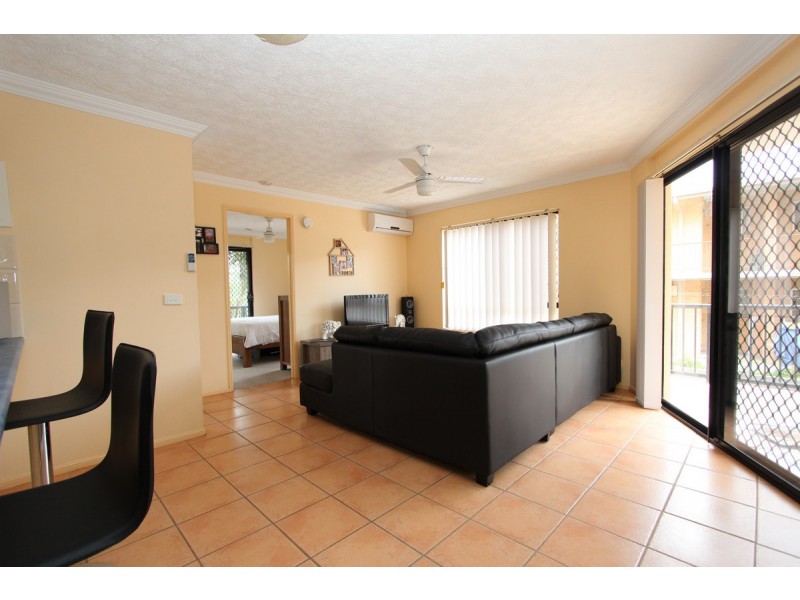 2/47 Bayview Street, Runaway Bay QLD 4216