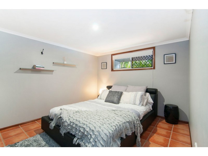 112 Sheehan Avenue, Hope Island QLD 4212