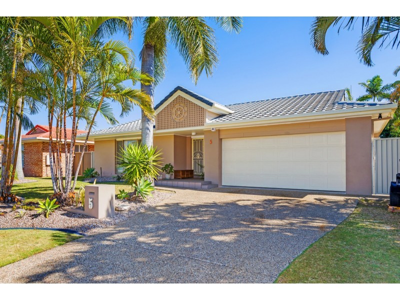 5 Cattleya Court, Hollywell QLD 4216