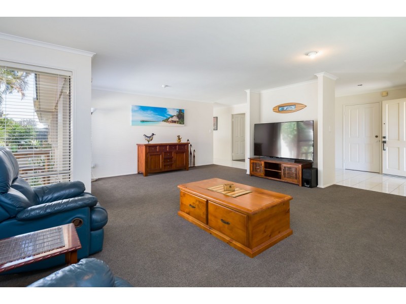 5 Cattleya Court, Hollywell QLD 4216